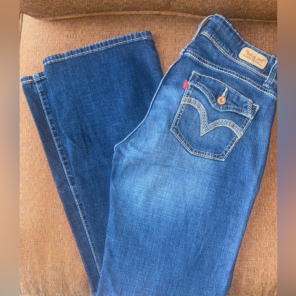 Levi’s Curvy 529 Bootcut Jeans